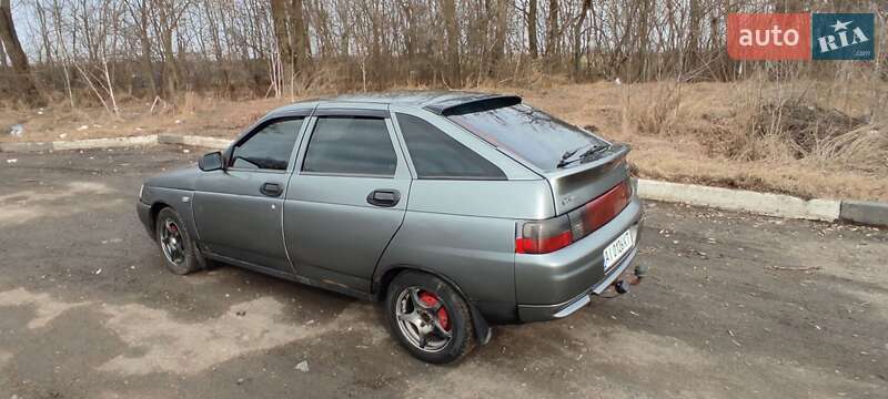 Хэтчбек ВАЗ / Lada 2112 2002 в Сквире фото 7 Хэтчбек ВАЗ / Lada 2112 2002 в Сквире