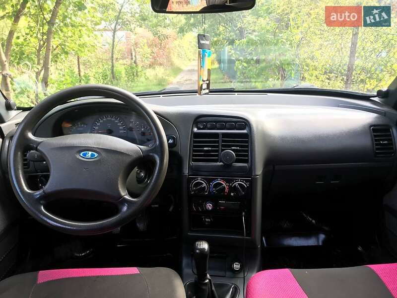 Хетчбек ВАЗ / Lada 2112 2008 в Кривому Розі