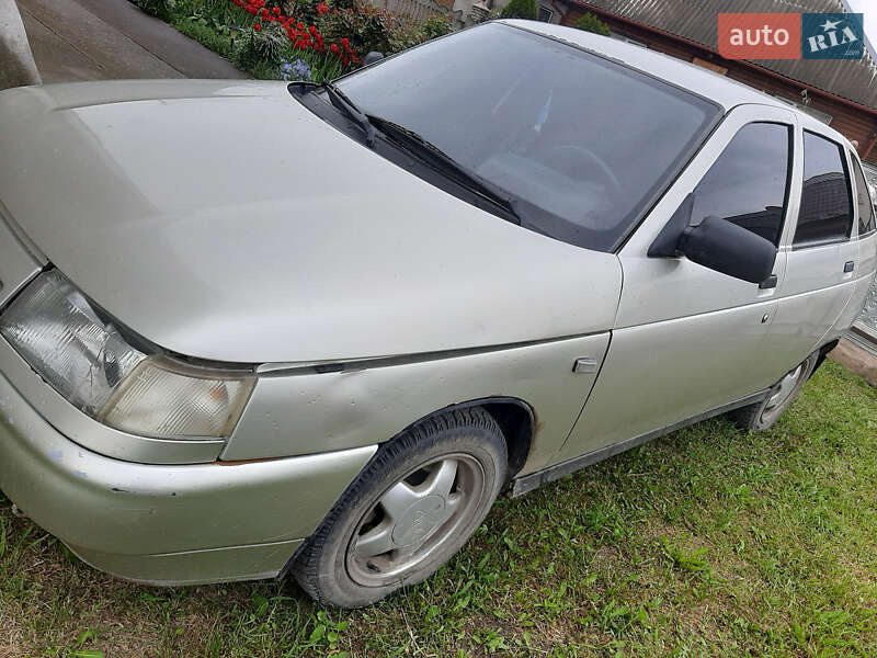Хэтчбек ВАЗ / Lada 2112 2006 в Кельменцах