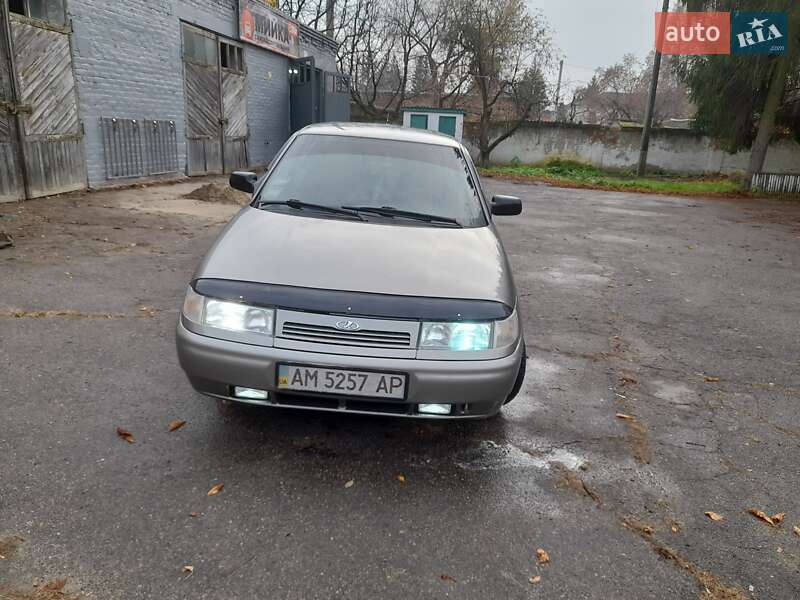 ВАЗ / Lada 2112 2008