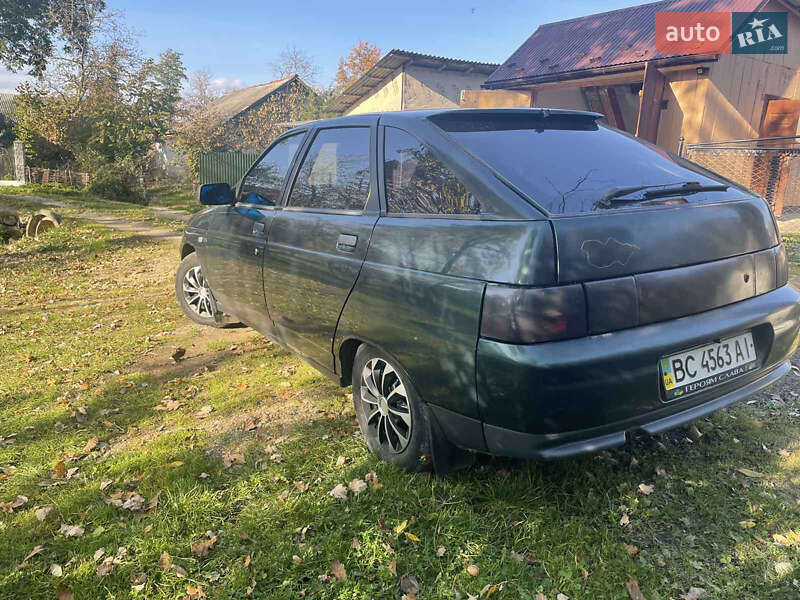 Хэтчбек ВАЗ / Lada 2112 2002 в Самборе фото 4 Хэтчбек ВАЗ / Lada 2112 2002 в Самборе