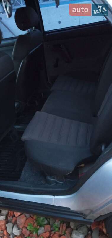 Хетчбек ВАЗ / Lada 2112 2007 в Чугуєві