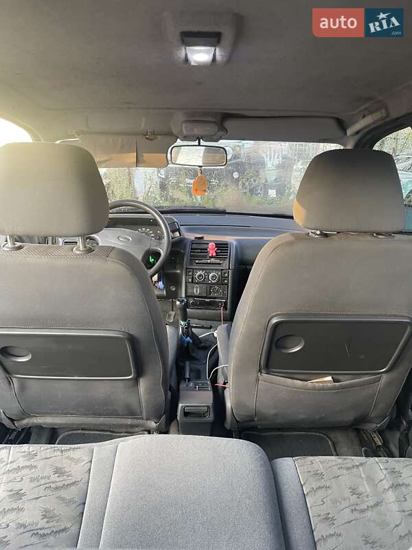 Хэтчбек ВАЗ / Lada 2112 2005 в Люботине