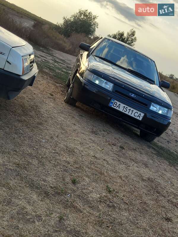 Хэтчбек ВАЗ / Lada 2112 2004 в Николаеве