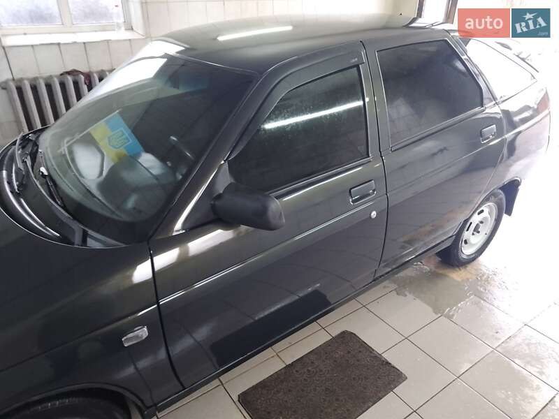 Хетчбек ВАЗ / Lada 2112 2006 в Сновську