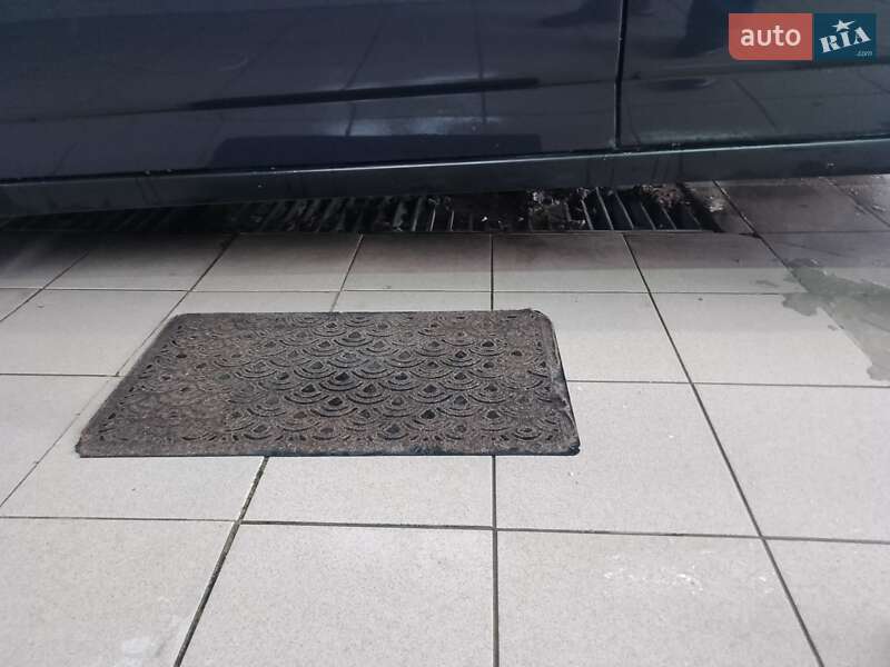 Хетчбек ВАЗ / Lada 2112 2006 в Сновську