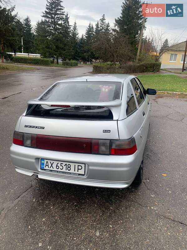 Хэтчбек ВАЗ / Lada 2112 2008 в Валках