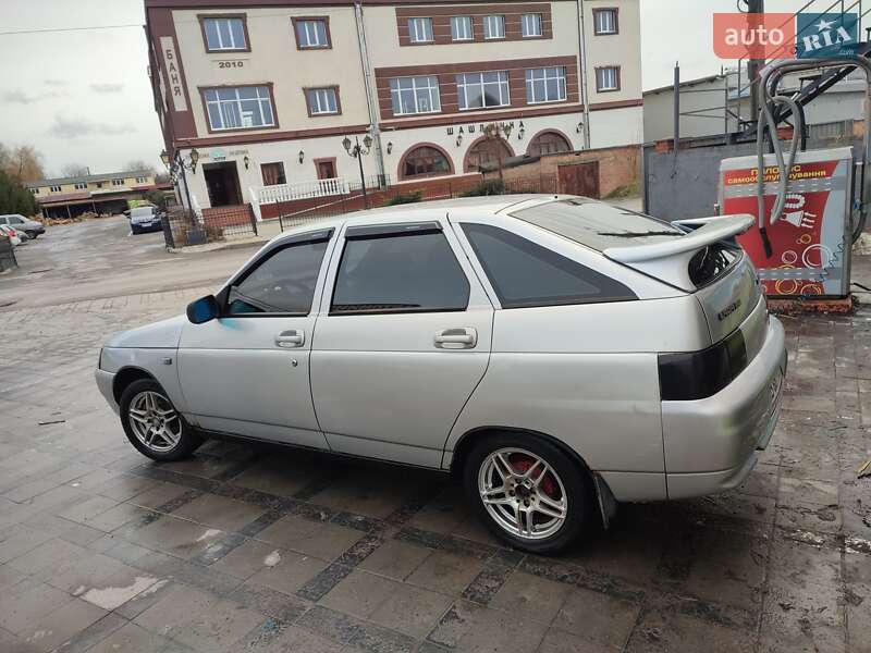 Хэтчбек ВАЗ / Lada 2112 2008 в Виннице