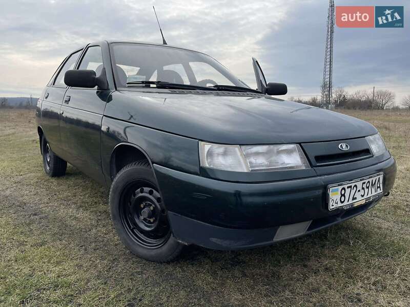 Хетчбек ВАЗ / Lada 2112 2002 в Черкасах фото 9 Хетчбек ВАЗ / Lada 2112 2002 в Черкасах