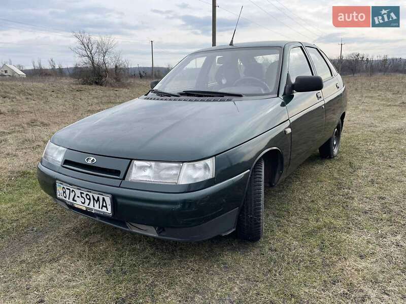Хетчбек ВАЗ / Lada 2112 2002 в Черкасах фото 3 Хетчбек ВАЗ / Lada 2112 2002 в Черкасах