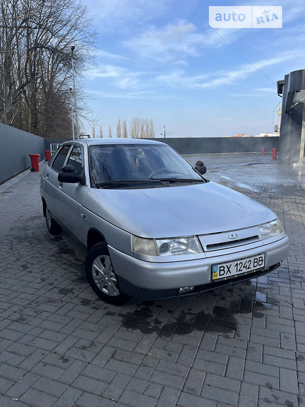 Хэтчбек ВАЗ / Lada 2112 2002 в Хмельницком