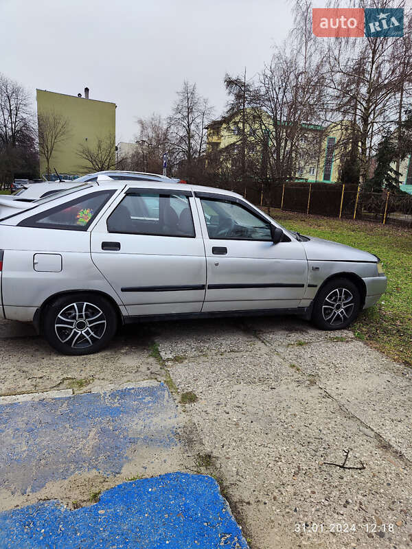 Хэтчбек ВАЗ / Lada 2112 2008 в Полтаве