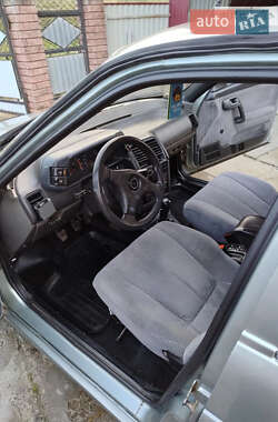 Хэтчбек ВАЗ / Lada 2112 2002 в Черновцах