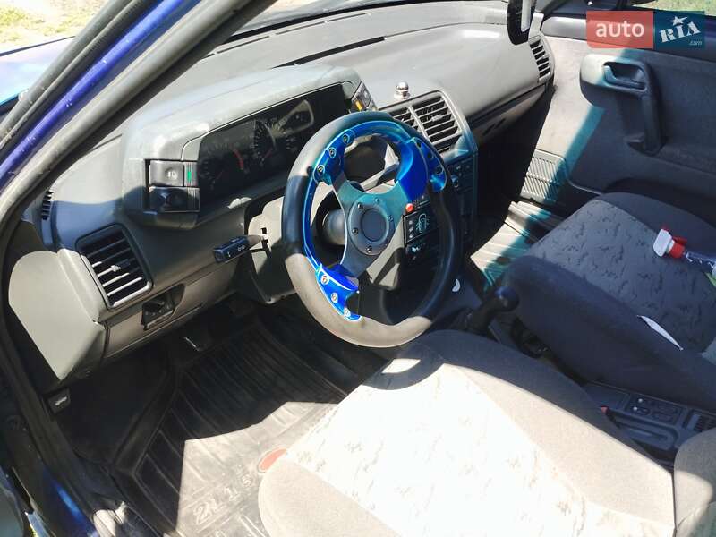 Хэтчбек ВАЗ / Lada 2112 2006 в Лимане