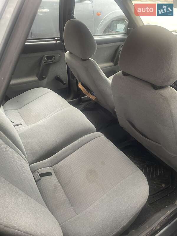 Хетчбек ВАЗ / Lada 2112 2007 в Чернігові фото 11 Хетчбек ВАЗ / Lada 2112 2007 в Чернігові