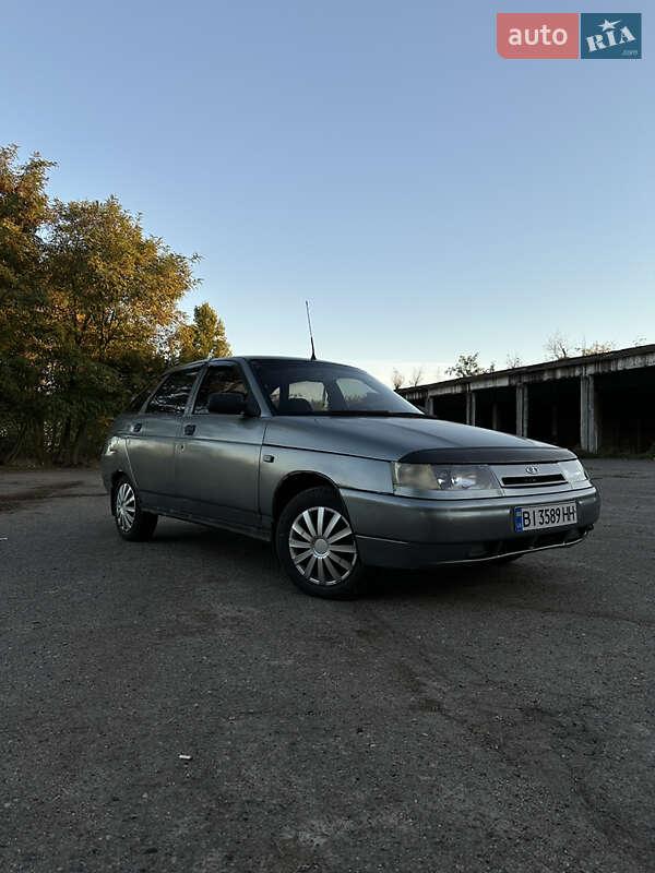 Хэтчбек ВАЗ / Lada 2112 2004 в 