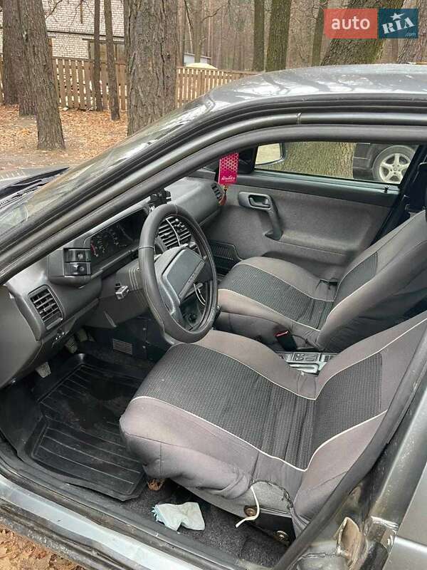 Хэтчбек ВАЗ / Lada 2112 2006 в Черкассах фото 2 Хэтчбек ВАЗ / Lada 2112 2006 в Черкассах