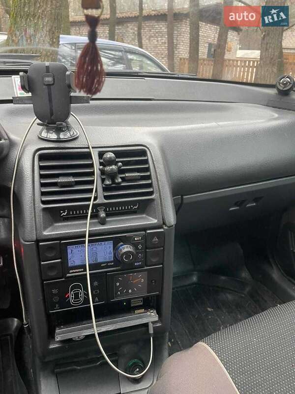 Хэтчбек ВАЗ / Lada 2112 2006 в Черкассах фото 8 Хэтчбек ВАЗ / Lada 2112 2006 в Черкассах