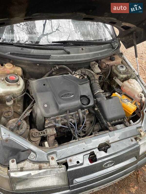 Хэтчбек ВАЗ / Lada 2112 2006 в Черкассах фото 13 Хэтчбек ВАЗ / Lada 2112 2006 в Черкассах