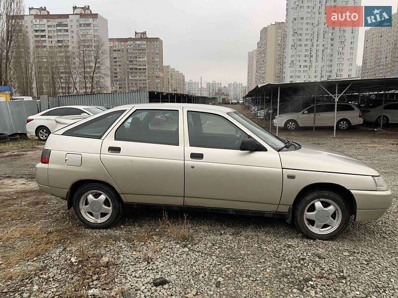 Хетчбек ВАЗ / Lada 2112 2006 в Києві