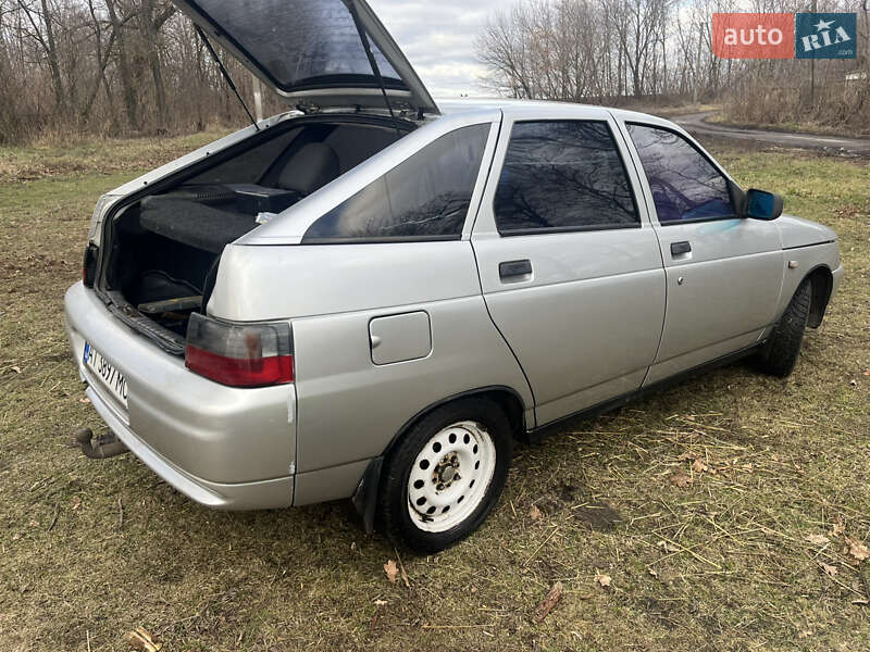 Хэтчбек ВАЗ / Lada 2112 2005 в Яготине