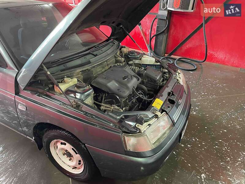 Хэтчбек ВАЗ / Lada 2112 2008 в Сумах