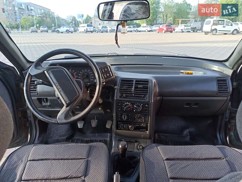Хэтчбек ВАЗ / Lada 2112 2006 в Гайсине