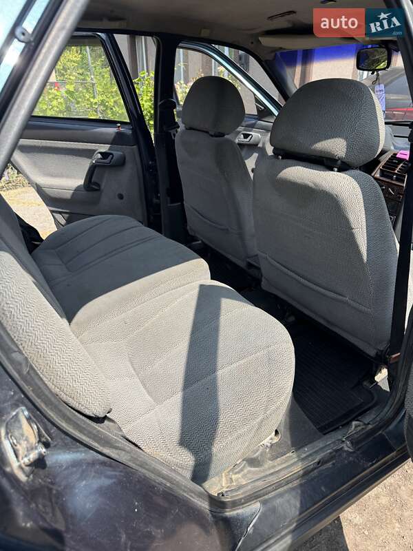 Хэтчбек ВАЗ / Lada 2112 2001 в Тетиеве фото 6 Хэтчбек ВАЗ / Lada 2112 2001 в Тетиеве