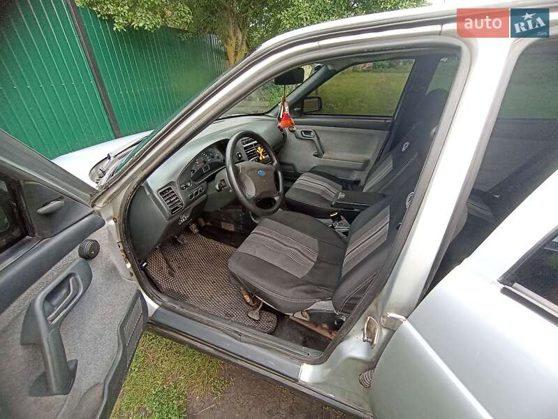 Хетчбек ВАЗ / Lada 2112 2008 в Сумах