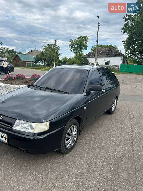 ВАЗ / Lada 2112 2004
