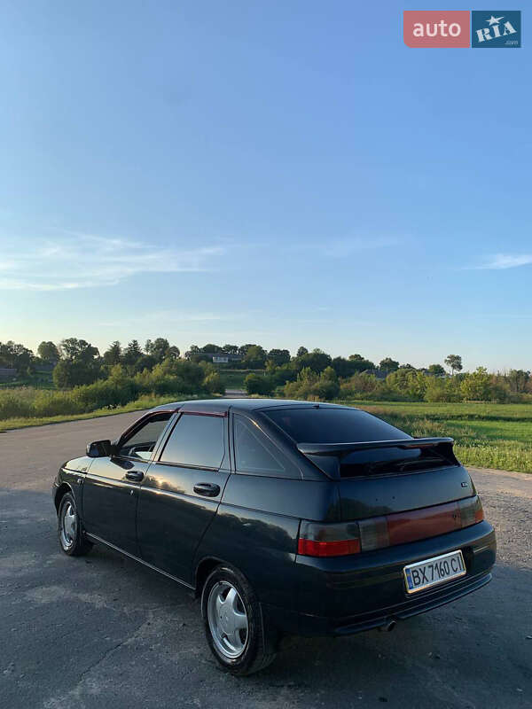 Хэтчбек ВАЗ / Lada 2112 2007 в Хмельницком