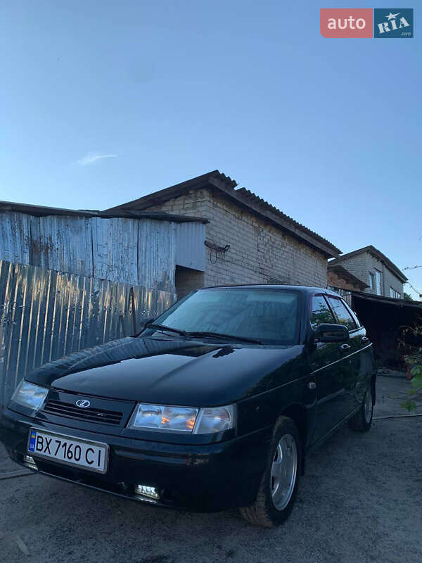 Хэтчбек ВАЗ / Lada 2112 2007 в Хмельницком