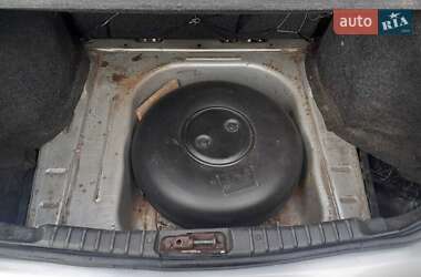 Хетчбек ВАЗ 2112 2007 в  фото 4 Хетчбек ВАЗ 2112 2007 в