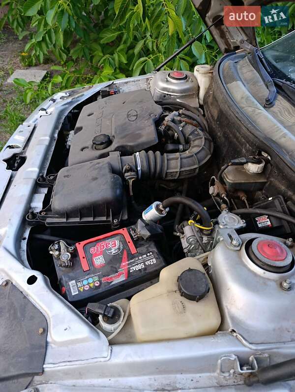 Хэтчбек ВАЗ / Lada 2112 2006 в Днепре