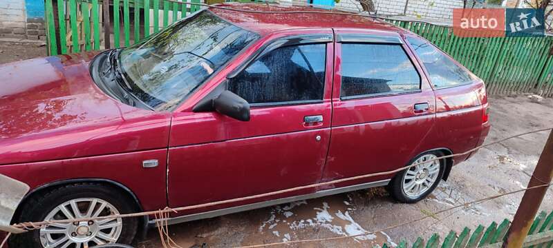 Хетчбек ВАЗ / Lada 2112 2004 в Казанці