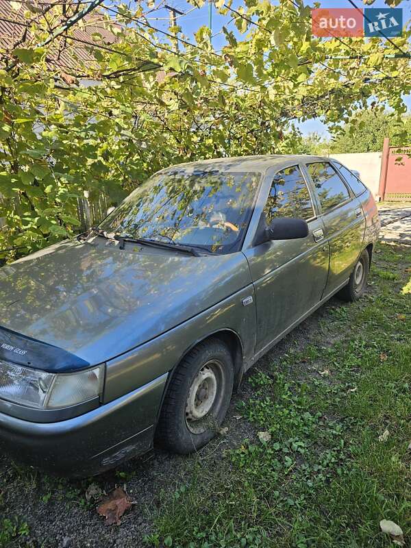 Хэтчбек ВАЗ / Lada 2112 2005 в Пирятине