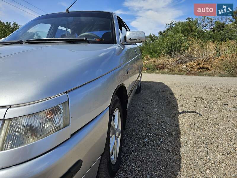Хэтчбек ВАЗ / Lada 2112 2003 в Помошной фото 47 Хэтчбек ВАЗ / Lada 2112 2003 в Помошной