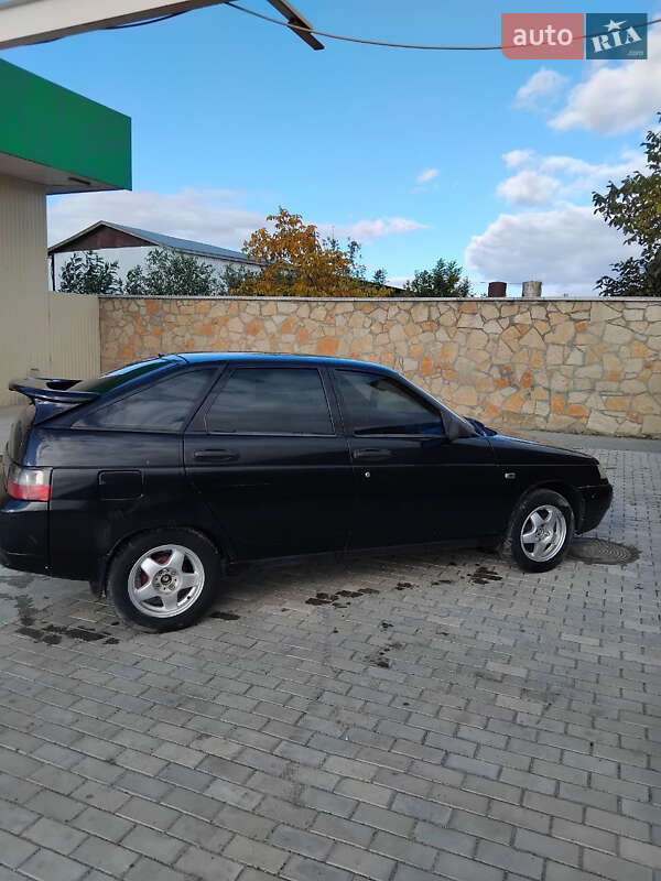 Хэтчбек ВАЗ / Lada 2112 2007 в Томашполе