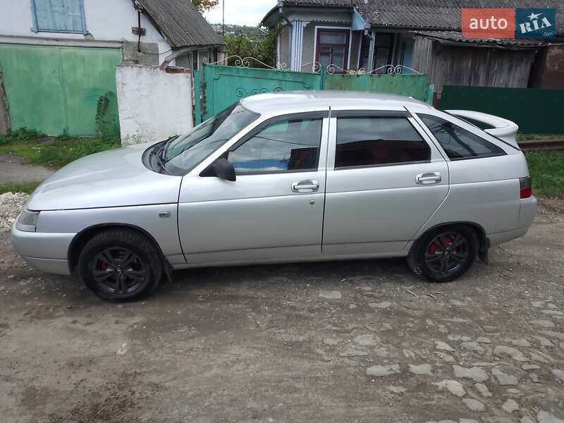 Хетчбек ВАЗ / Lada 2112 2004 в Томашполі