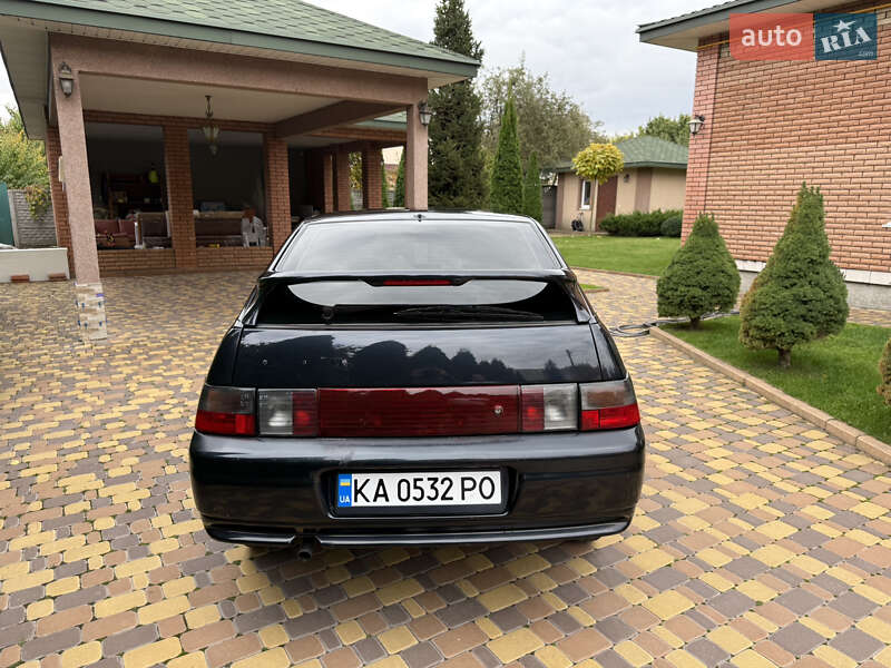 Хэтчбек ВАЗ / Lada 2112 2007 в Киеве