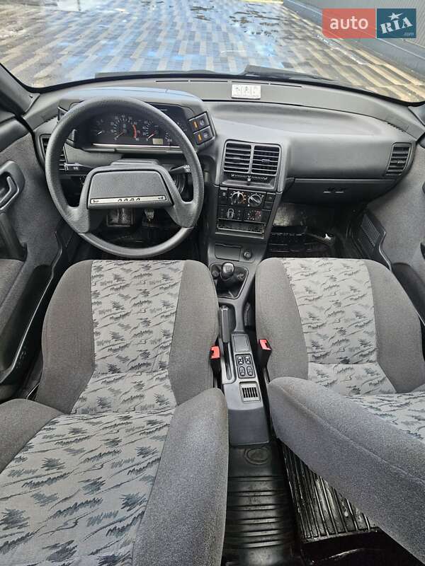 Хетчбек ВАЗ / Lada 2112 2006 в Львові фото 24 Хетчбек ВАЗ / Lada 2112 2006 в Львові