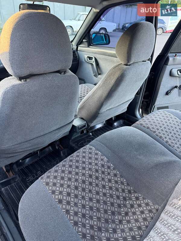 Хэтчбек ВАЗ / Lada 2112 2006 в Харькове