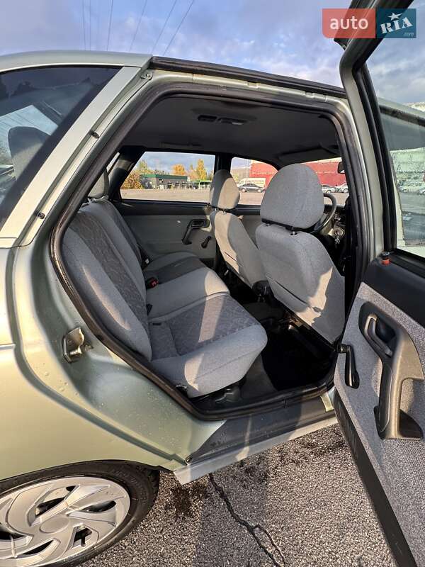 Хетчбек ВАЗ / Lada 2112 2005 в Києві фото 7 Хетчбек ВАЗ / Lada 2112 2005 в Києві