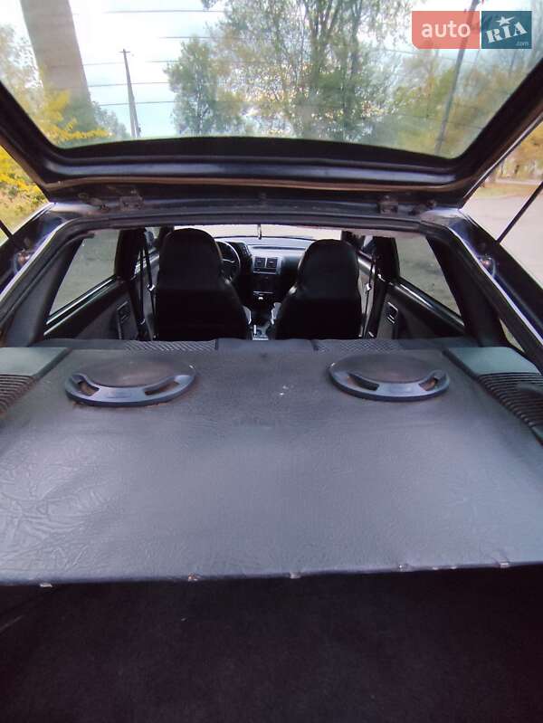 Хэтчбек ВАЗ / Lada 2112 2006 в Софиевке фото 14 Хэтчбек ВАЗ / Lada 2112 2006 в Софиевке