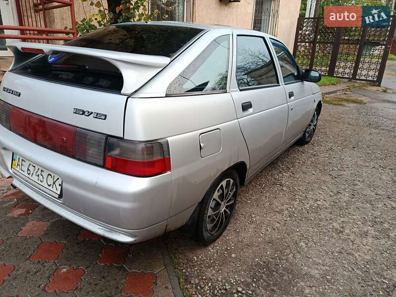 Хэтчбек ВАЗ / Lada 2112 2008 в Кривом Роге фото 12 Хэтчбек ВАЗ / Lada 2112 2008 в Кривом Роге