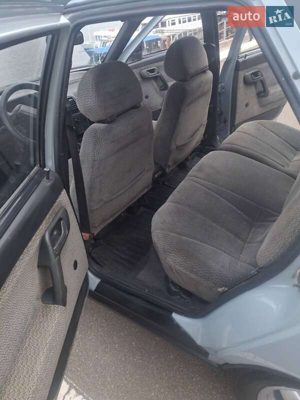 Хэтчбек ВАЗ / Lada 2112 2001 в Киеве