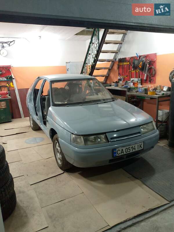 Хэтчбек ВАЗ / Lada 2112 2001 в Киеве