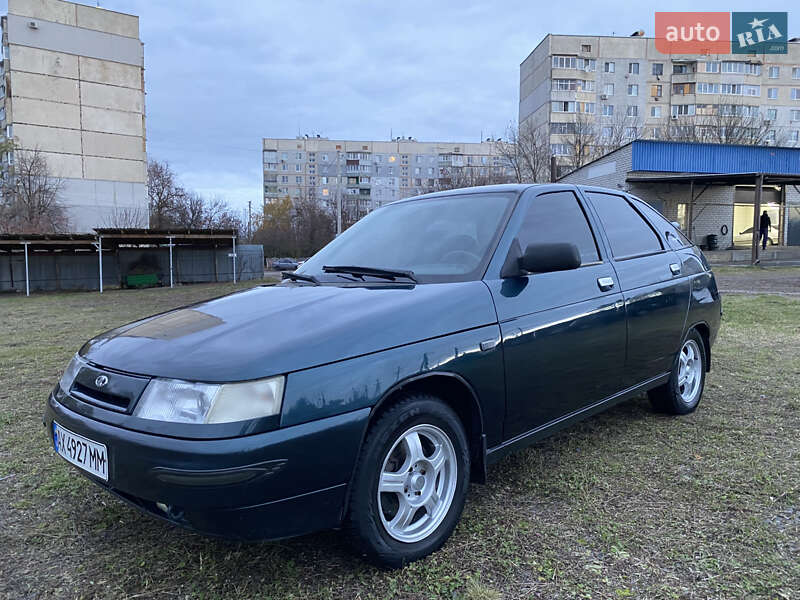 Хетчбек ВАЗ / Lada 2112 2007 в Дергачах фото 2 Хетчбек ВАЗ / Lada 2112 2007 в Дергачах