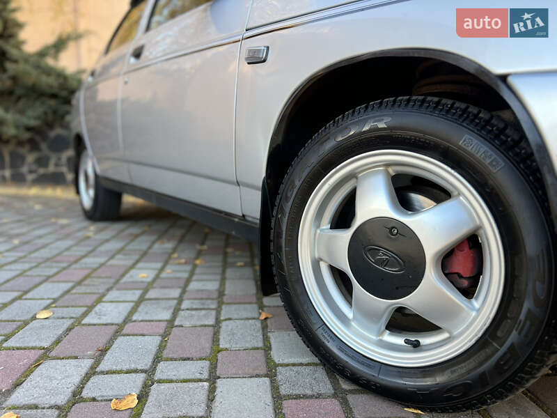 Хетчбек ВАЗ / Lada 2112 2007 в Рівному фото 25 Хетчбек ВАЗ / Lada 2112 2007 в Рівному