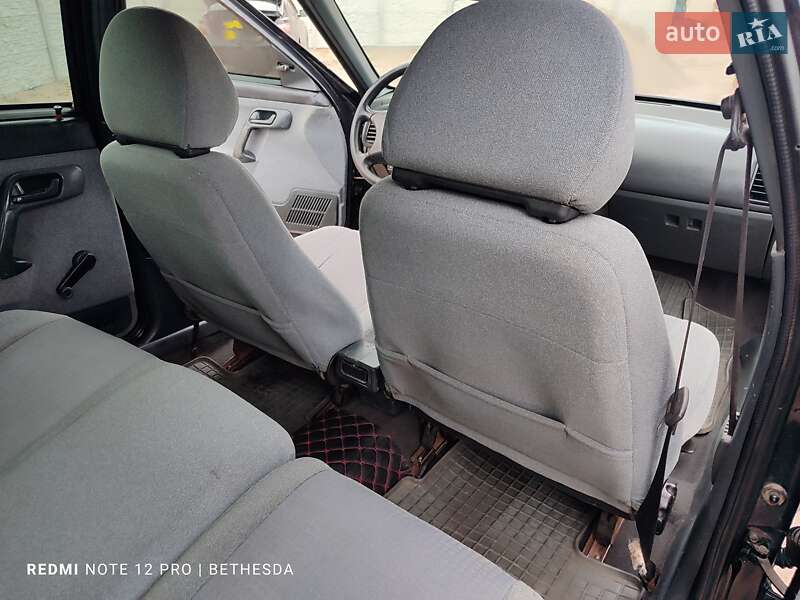 Хэтчбек ВАЗ / Lada 2112 2008 в Козельщине фото 44 Хэтчбек ВАЗ / Lada 2112 2008 в Козельщине